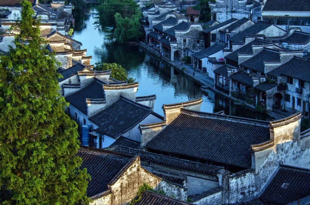 解答疑惑,尽在聊一下在野球场最让你自豪的一瞬间?——高效实用的问答平台
